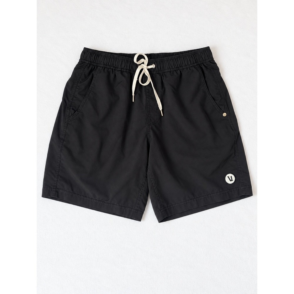 Vuori Men's Medium Black Drawstring Athletic Shorts 4" Inseam Performance